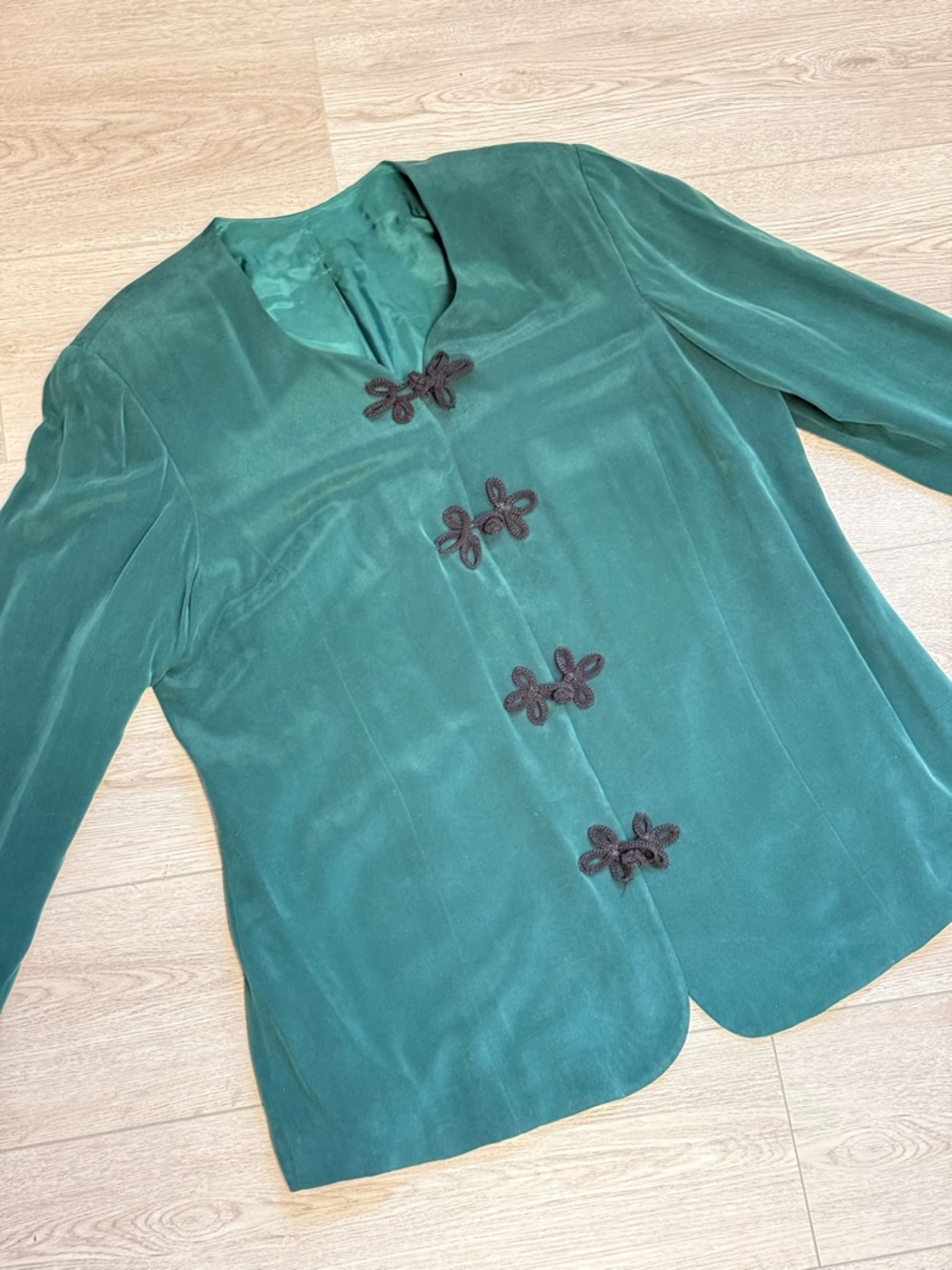 VTG. 100% Silk Green Jacket Mandarin Buttons Padded Shoulders Oversized Lined - Picture 2 of 7